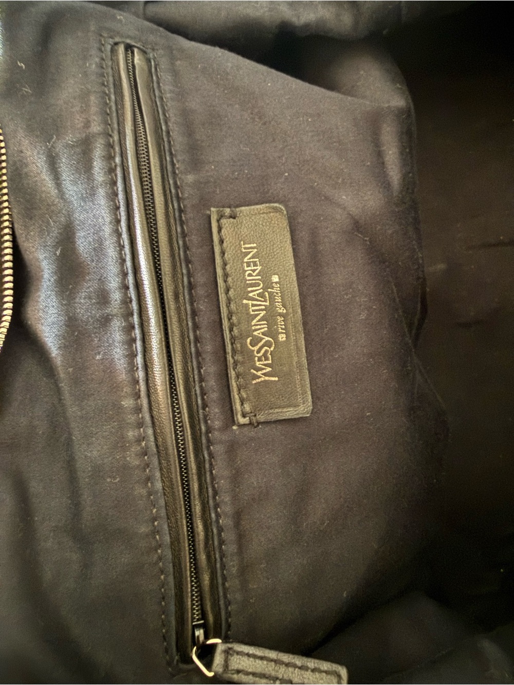 Black Patent Leather Tote Bag - Picture 9 of 11